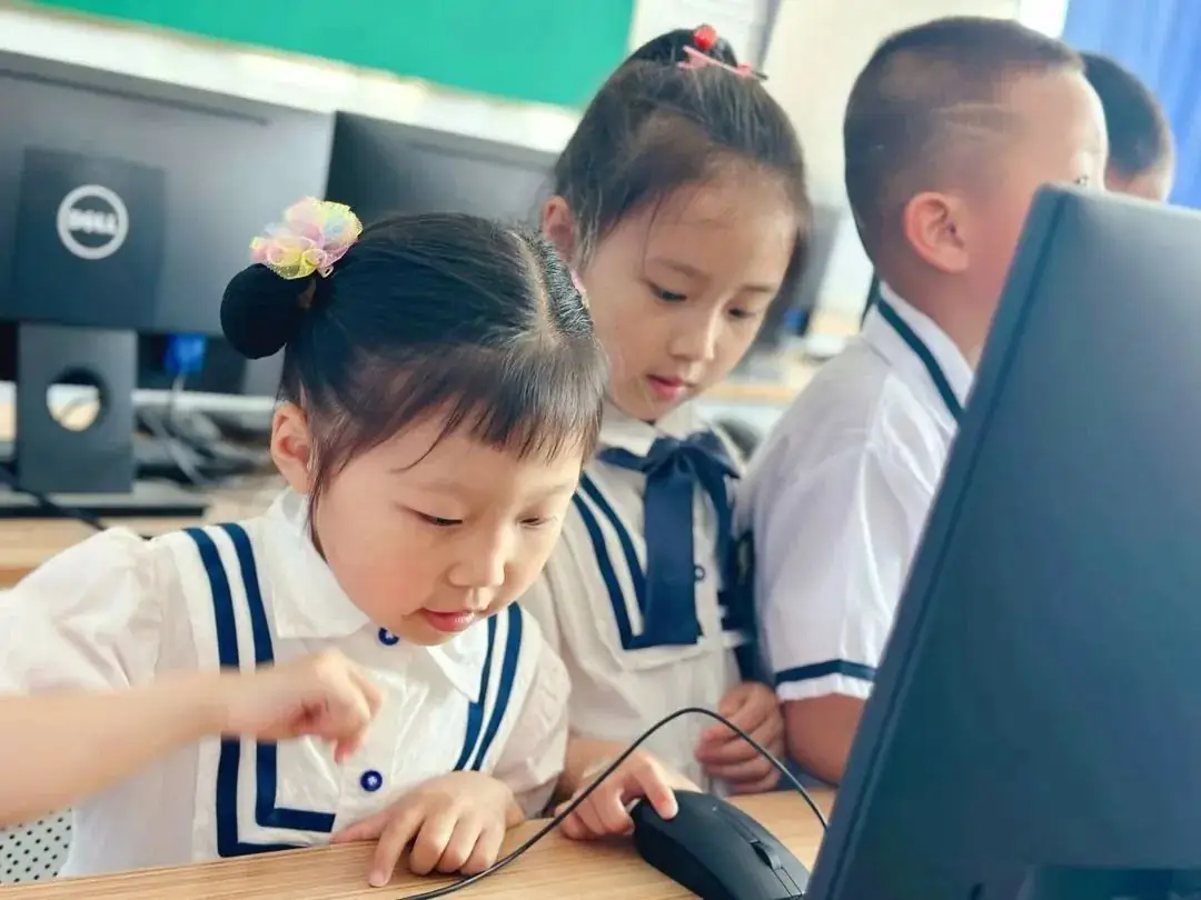【精彩董幼】参观小学初体验,幼小衔接促成长——董北幼儿园大班幼小衔接主题活动 第51张 【精彩董幼】参观小学初体验,幼小衔接促成长——董北幼儿园大班幼小衔接主题活动 第51张