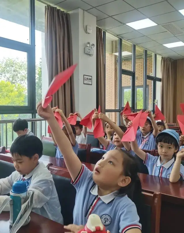 小学初体验 衔接促成长|国宾府幼儿园大班参访淮师附小山南第十五小学 第33张