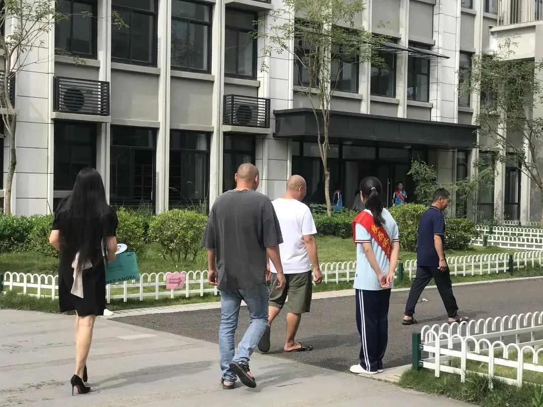 决战中考再鼓劲 全力以赴续辉煌|福州高新区良存华侨学校召开二检后家长会 第12张 决战中考再鼓劲 全力以赴续辉煌|福州高新区良存华侨学校召开二检后家长会 第12张