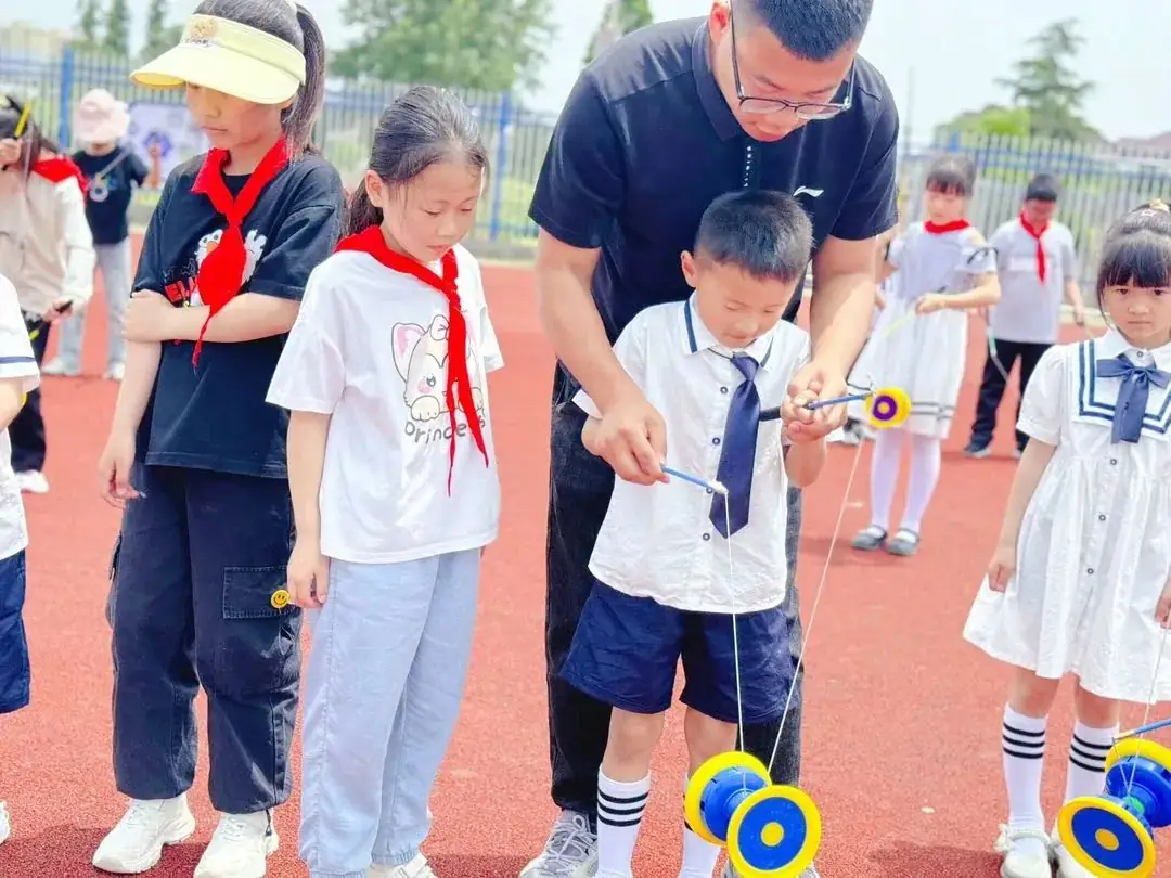 【精彩董幼】参观小学初体验,幼小衔接促成长——董北幼儿园大班幼小衔接主题活动 第64张 【精彩董幼】参观小学初体验,幼小衔接促成长——董北幼儿园大班幼小衔接主题活动 第64张