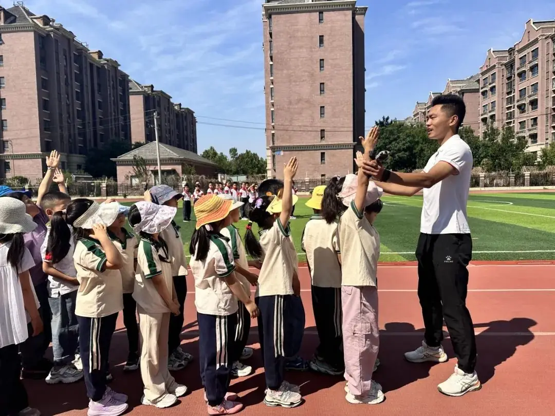 初探小学 共绘成长——金艺小学携手恒逸华庭幼儿园开展幼小衔接活动 第17张 初探小学 共绘成长——金艺小学携手恒逸华庭幼儿园开展幼小衔接活动 第17张