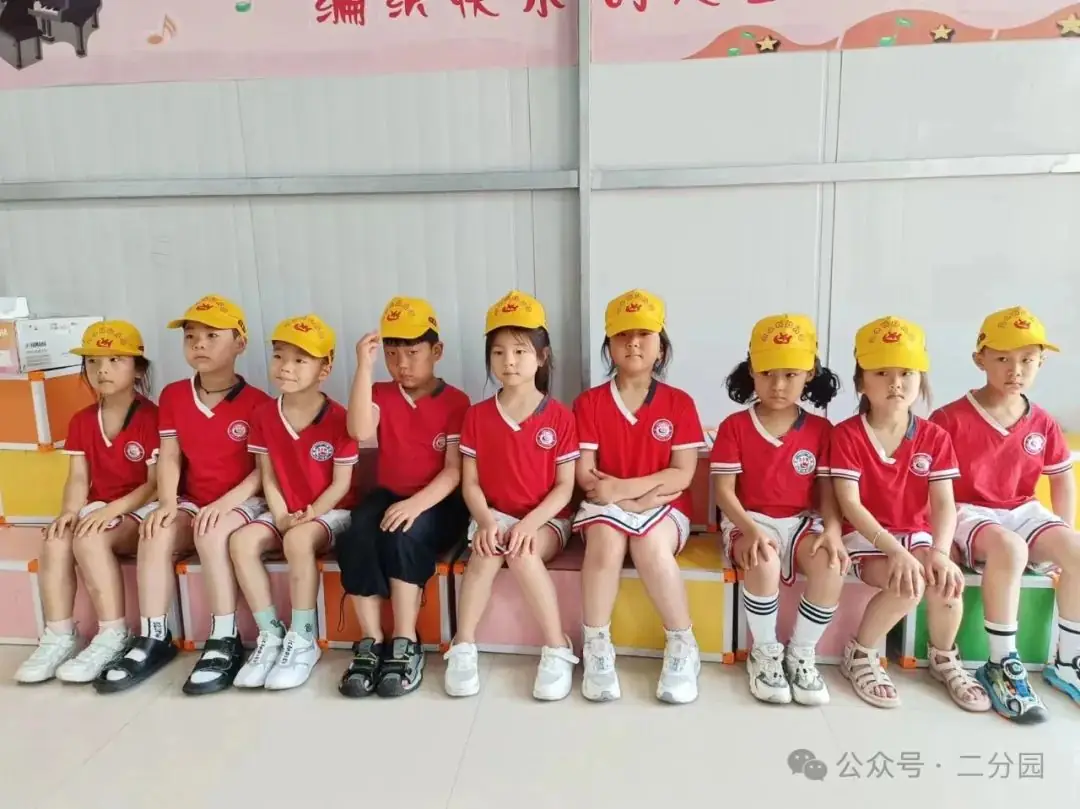 你好,小学--- 丑小鸭幼儿园第二分园幼小衔接活动之走进第五小学 第59张 你好,小学--- 丑小鸭幼儿园第二分园幼小衔接活动之走进第五小学 第59张