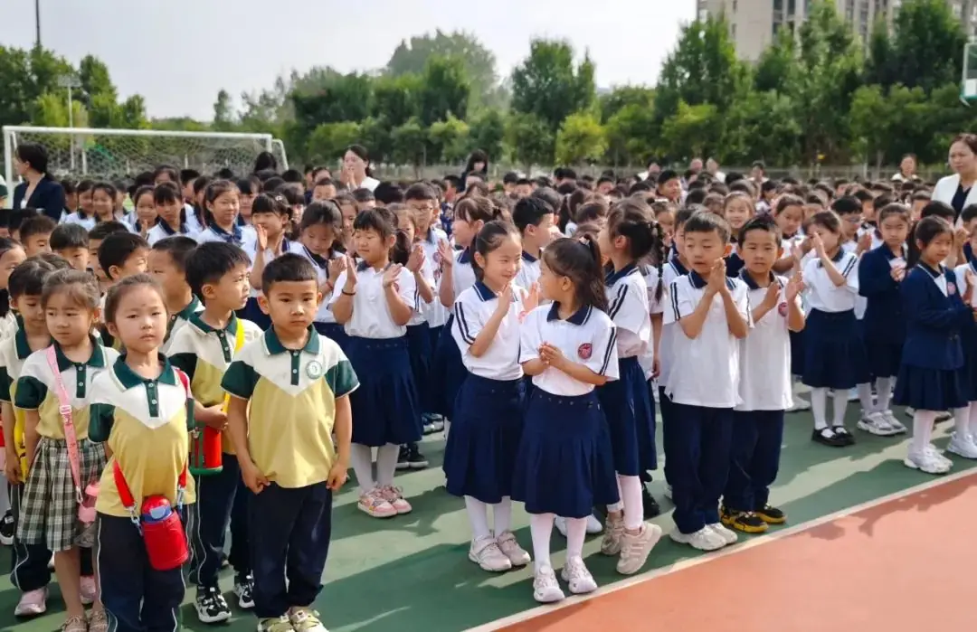 遇见文华 探秘小学 ——中牟县淳泽路幼儿园参观小学幼小衔接实践活动 第13张 遇见文华 探秘小学 ——中牟县淳泽路幼儿园参观小学幼小衔接实践活动 第13张