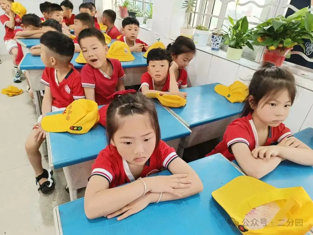 你好,小学--- 丑小鸭幼儿园第二分园幼小衔接活动之走进第五小学 第36张 你好,小学--- 丑小鸭幼儿园第二分园幼小衔接活动之走进第五小学 第36张