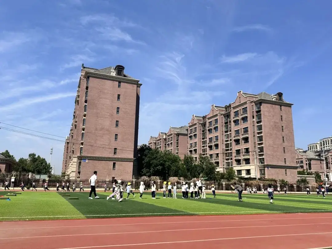 初探小学 共绘成长——金艺小学携手恒逸华庭幼儿园开展幼小衔接活动 第18张 初探小学 共绘成长——金艺小学携手恒逸华庭幼儿园开展幼小衔接活动 第18张
