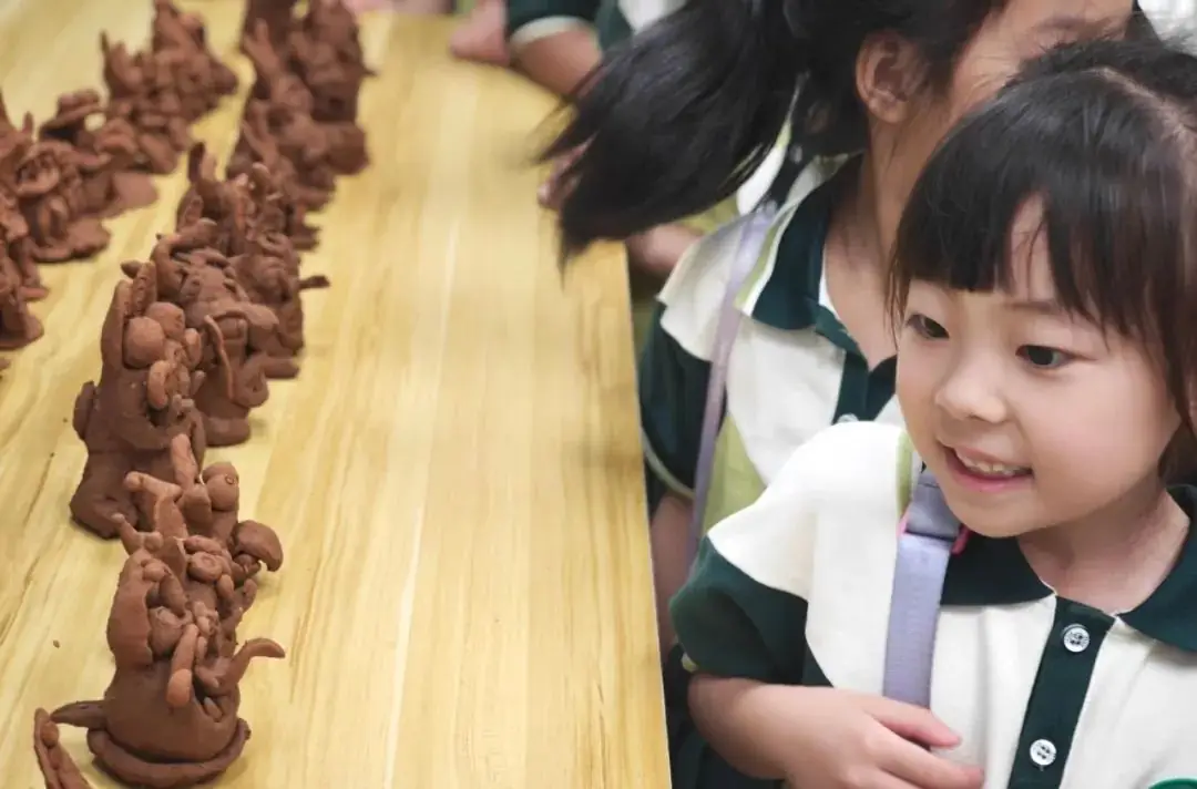 遇见文华 探秘小学 ——中牟县淳泽路幼儿园参观小学幼小衔接实践活动 第47张 遇见文华 探秘小学 ——中牟县淳泽路幼儿园参观小学幼小衔接实践活动 第47张