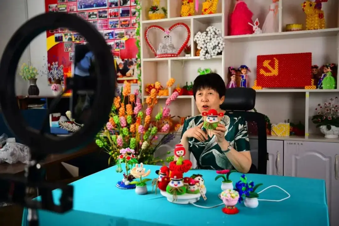 金榜题名时!“高考经济”带火合作社饰品 第3张 金榜题名时!“高考经济”带火合作社饰品 第3张
