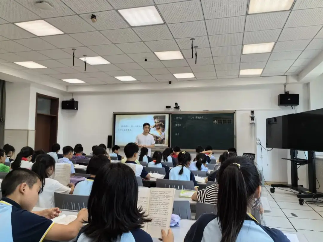 “五四”杯 良渚七贤小学第二年青年新教师展评课 第8张 “五四”杯 良渚七贤小学第二年青年新教师展评课 第8张