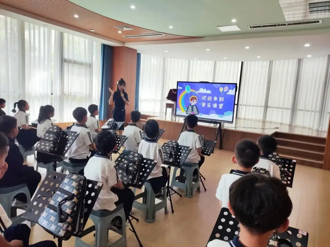 遇见文华 探秘小学 ——中牟县淳泽路幼儿园参观小学幼小衔接实践活动 第22张 遇见文华 探秘小学 ——中牟县淳泽路幼儿园参观小学幼小衔接实践活动 第22张