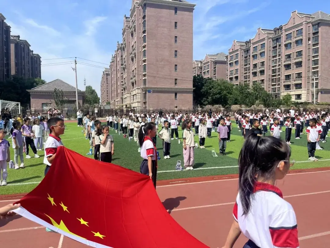 初探小学 共绘成长——金艺小学携手恒逸华庭幼儿园开展幼小衔接活动 第4张 初探小学 共绘成长——金艺小学携手恒逸华庭幼儿园开展幼小衔接活动 第4张