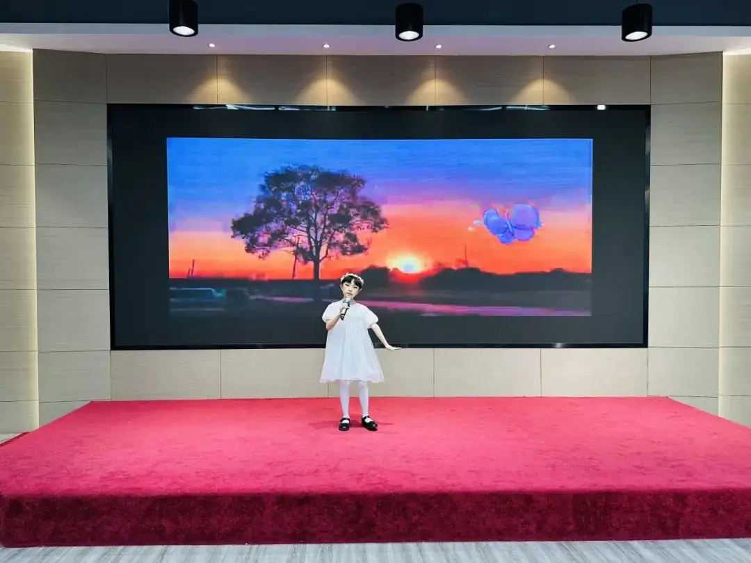 快乐童声 梦想启航——龙泰小学举行2024年庆“六·一”校园小歌手比赛 第17张 快乐童声 梦想启航——龙泰小学举行2024年庆“六·一”校园小歌手比赛 第17张