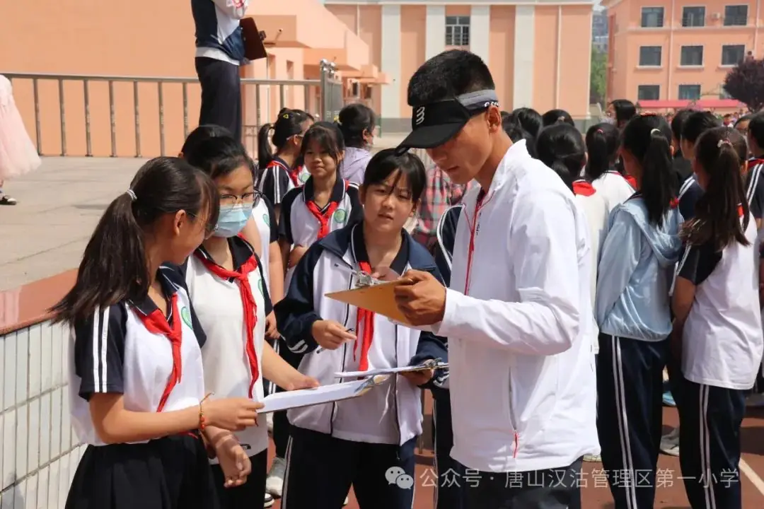 第一小学“奔跑吧 少年——绳彩飞扬”跳绳大通关比赛 第18张