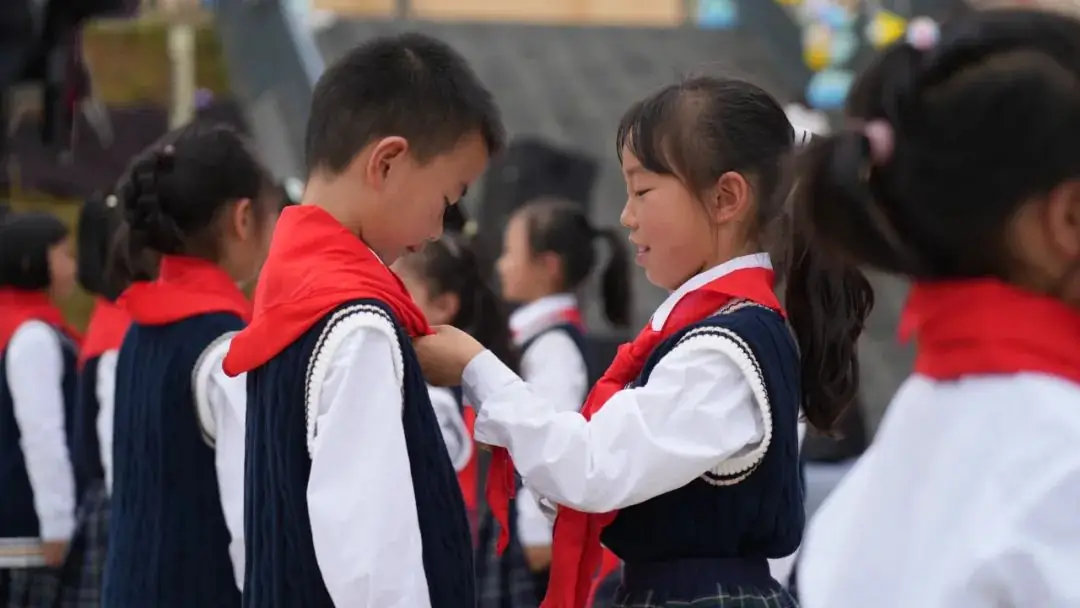 城南中学附属第一小学第一届校园文化艺术周开幕 第12张 城南中学附属第一小学第一届校园文化艺术周开幕 第12张