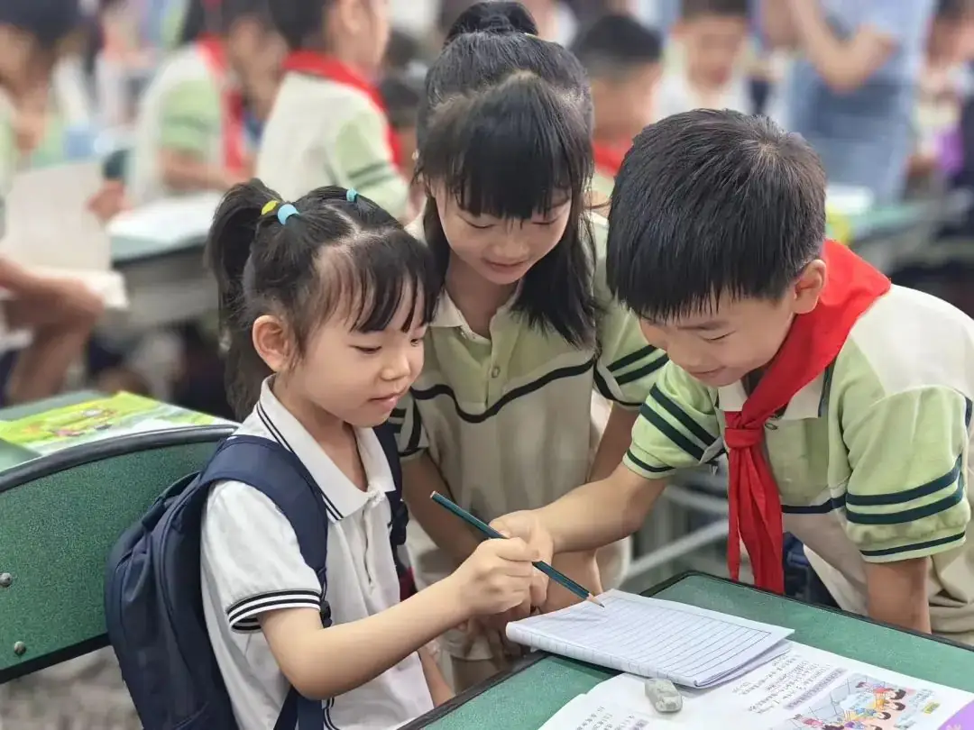 “趣”小学,悦成长 ——叙州区第五幼儿园参观北城实小活动 第29张 “趣”小学,悦成长 ——叙州区第五幼儿园参观北城实小活动 第29张