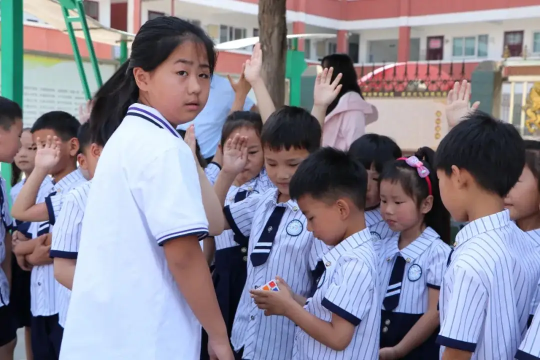 小学初体验、衔接零距离 | 后河镇中心小学邀请后河镇紫金幼儿园开展“幼升小”参观实践活动 第32张 小学初体验、衔接零距离 | 后河镇中心小学邀请后河镇紫金幼儿园开展“幼升小”参观实践活动 第32张