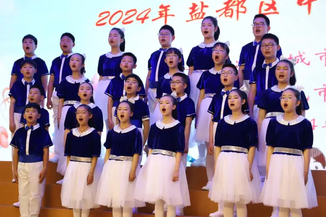 全区中小学班级合唱比赛在区实验小学落幕 第6张 全区中小学班级合唱比赛在区实验小学落幕 第6张