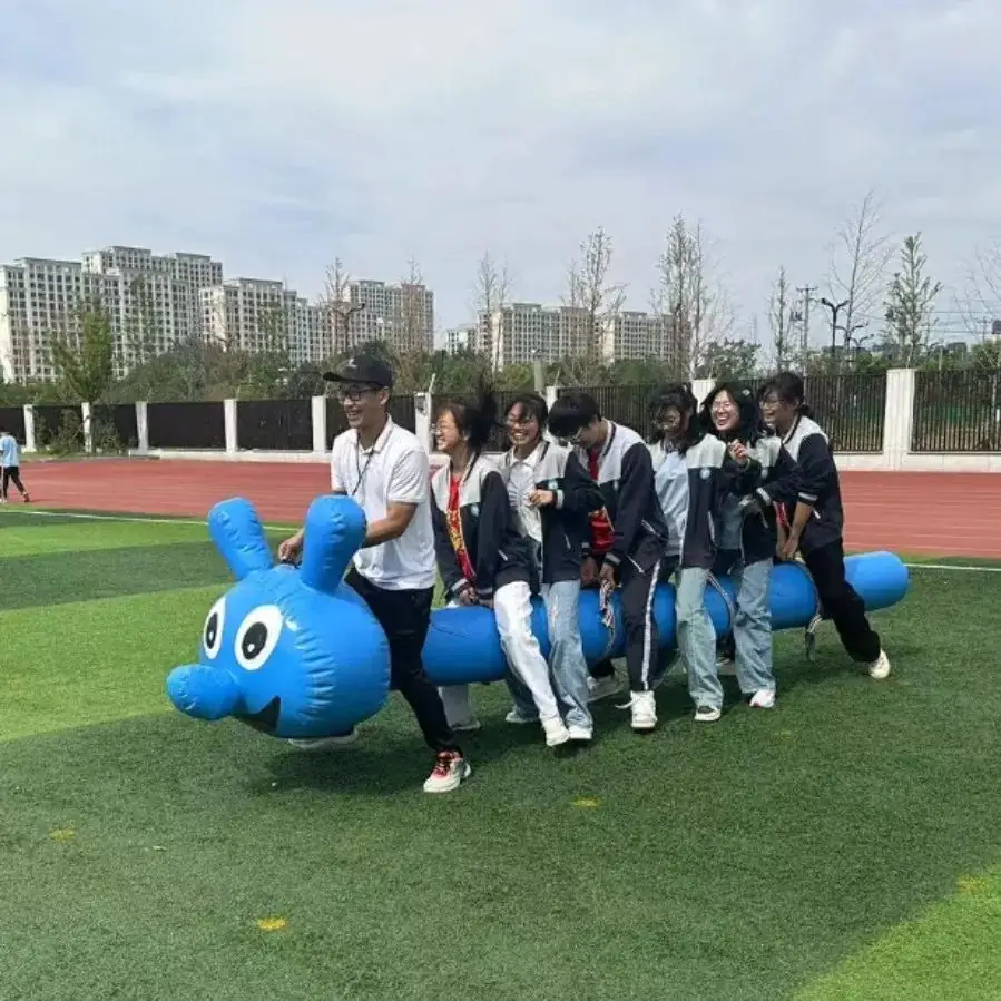 减压赋能,助力中考——新沂海门中学附属学校开展游戏化体育活动 第9张 减压赋能,助力中考——新沂海门中学附属学校开展游戏化体育活动 第9张