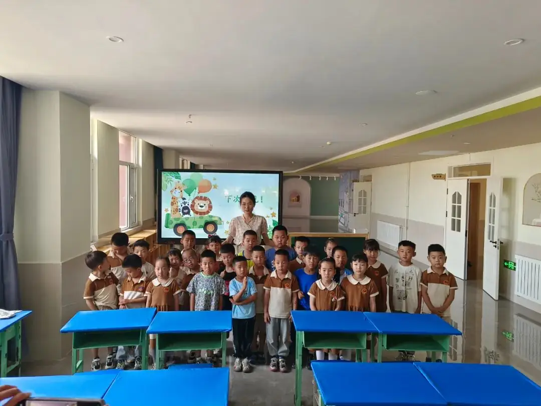 双向奔赴 共育'童'心——实验小学与第一幼儿园、民族幼儿园幼小衔接送课活动 第10张 双向奔赴 共育'童'心——实验小学与第一幼儿园、民族幼儿园幼小衔接送课活动 第10张