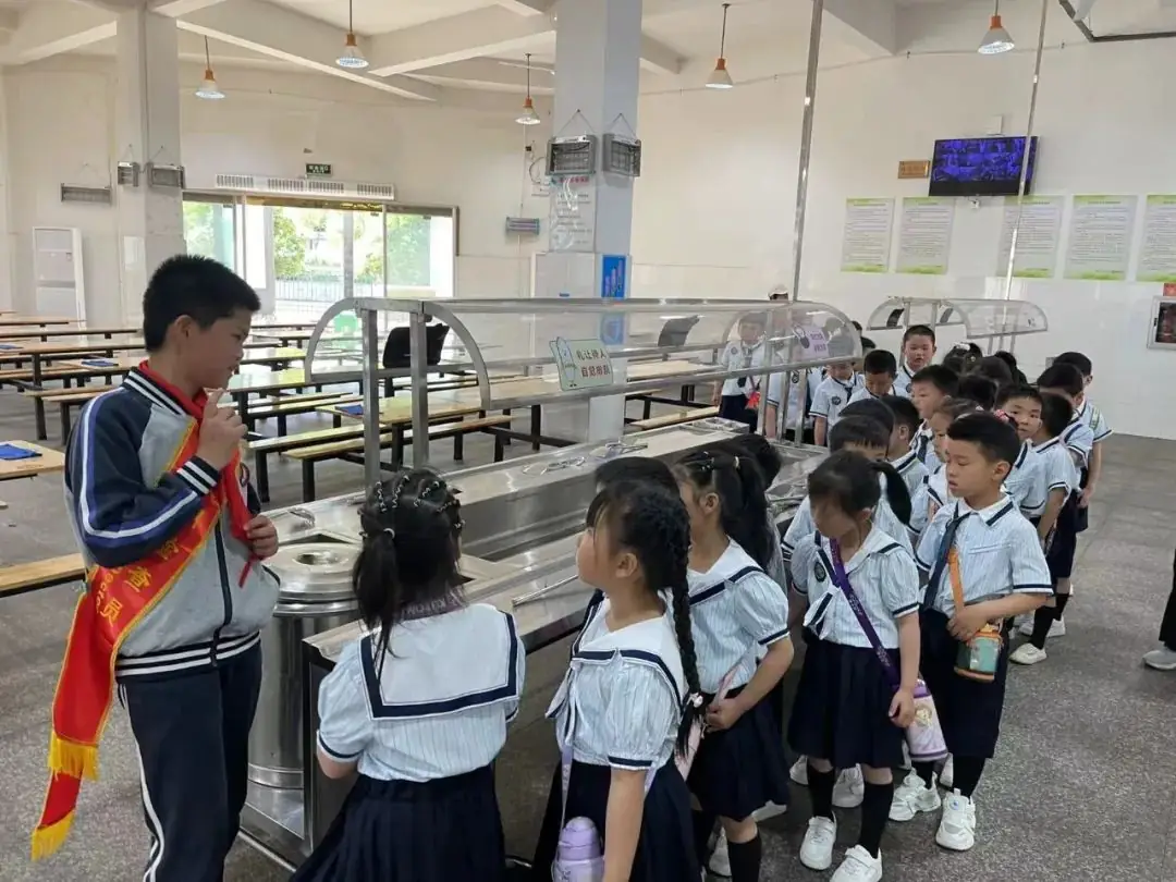 走进小学,体验成长——东钱湖大地幼儿园大班幼小衔接活动花絮-第42张图片-四季读书网