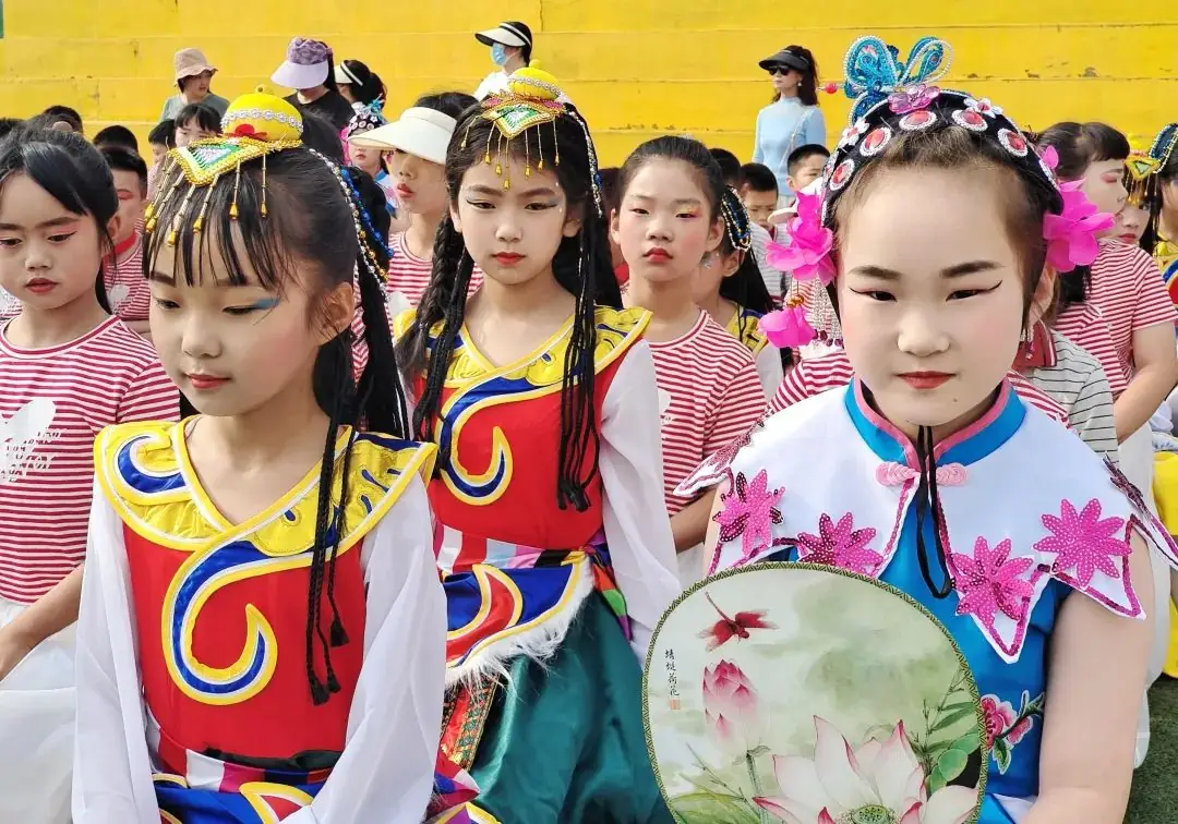 瓜坡镇中心小学红领巾·爱祖国“悦之梦”第一届校园文化艺术节 第16张 瓜坡镇中心小学红领巾·爱祖国“悦之梦”第一届校园文化艺术节 第16张
