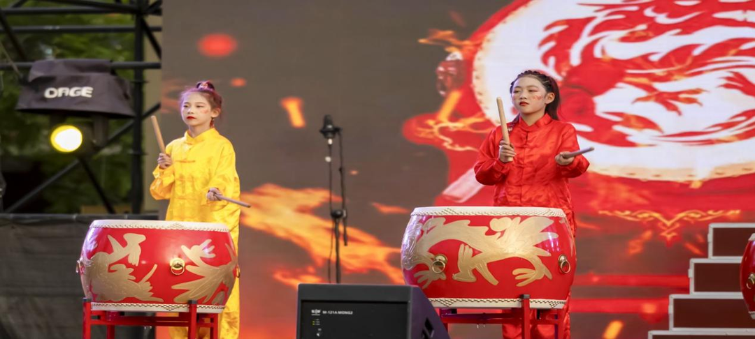 高新区第一小学举办第十四届“庆六一”七色光校园文化艺术节文艺晚会 第3张 高新区第一小学举办第十四届“庆六一”七色光校园文化艺术节文艺晚会 第3张
