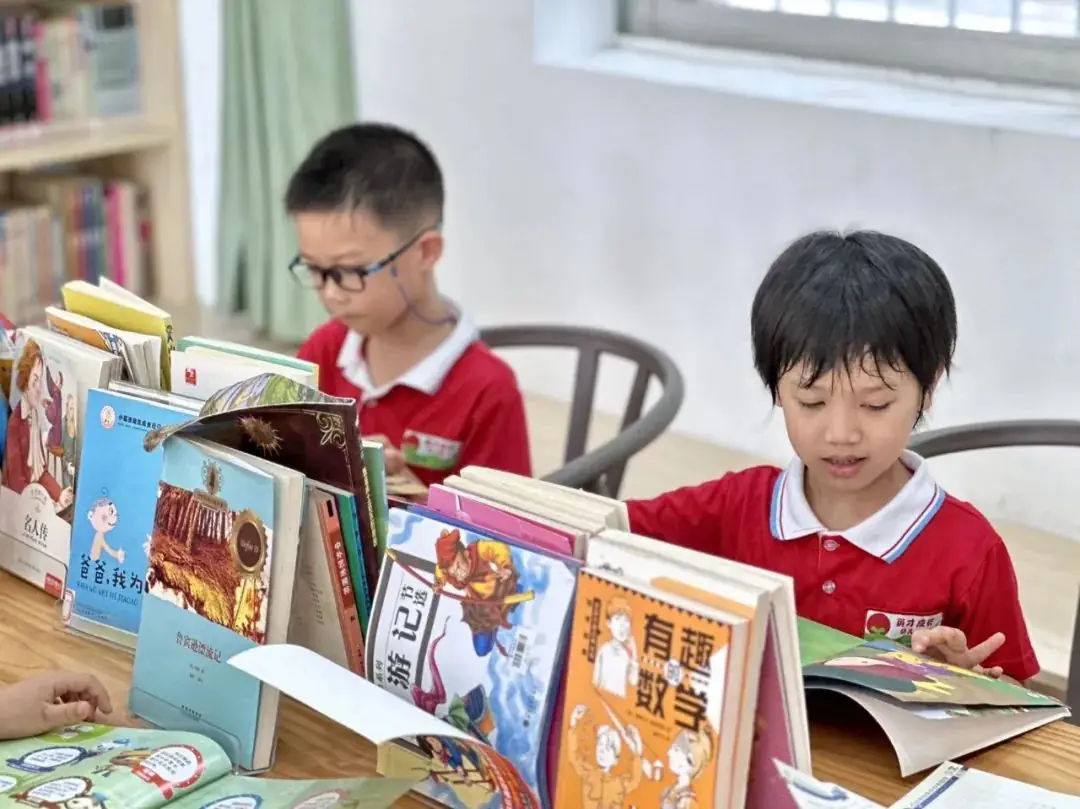 “你好!小学”——江门市蓬江区英才成长幼儿园参观小学活动 第19张 “你好!小学”——江门市蓬江区英才成长幼儿园参观小学活动 第19张
