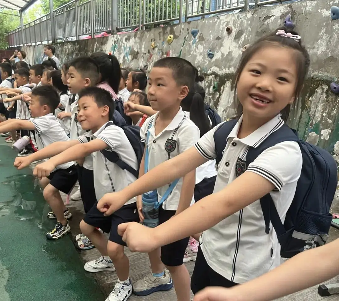 “趣”小学,悦成长 ——叙州区第五幼儿园参观北城实小活动 第41张 “趣”小学,悦成长 ——叙州区第五幼儿园参观北城实小活动 第41张