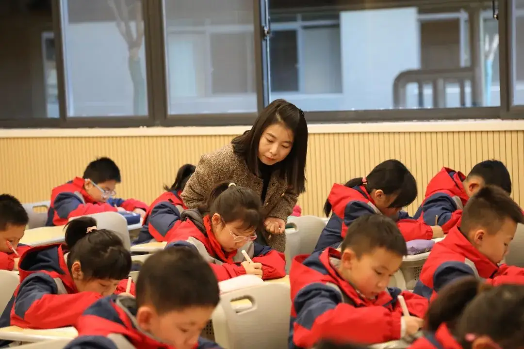 6月5日止  | 雁塔区第一小学2024年招聘教师公告 第23张