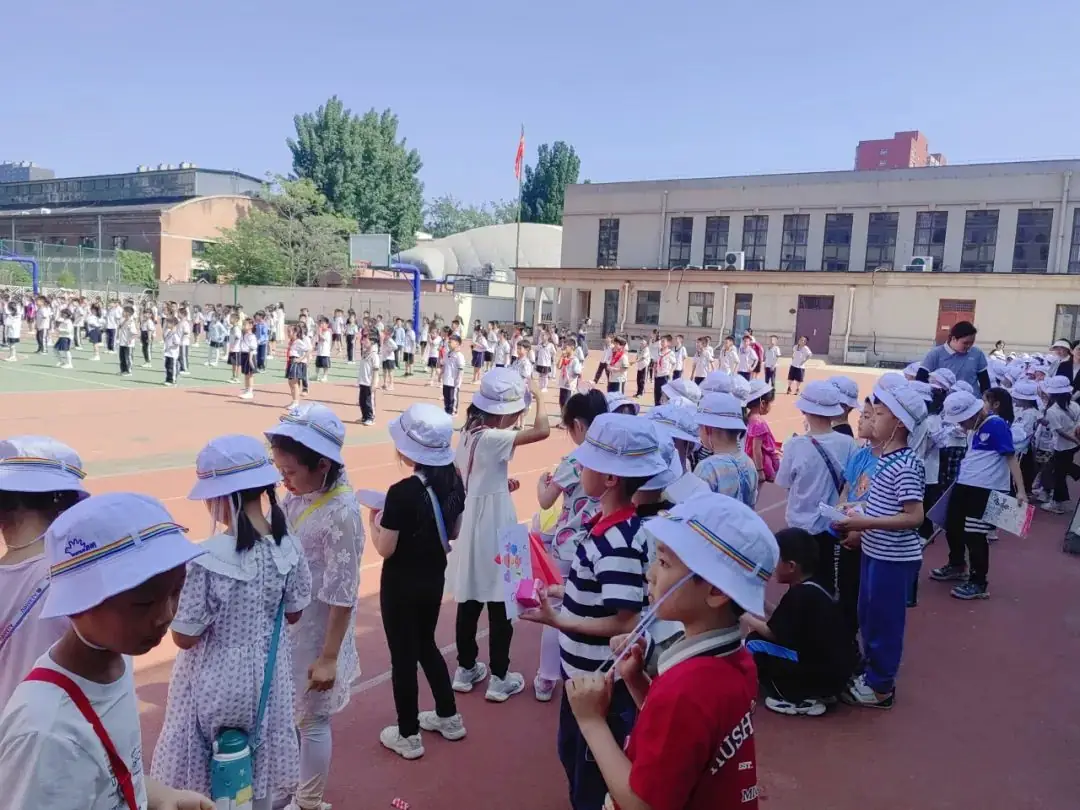 你好小学,我们来啦! 第52张 你好小学,我们来啦! 第52张