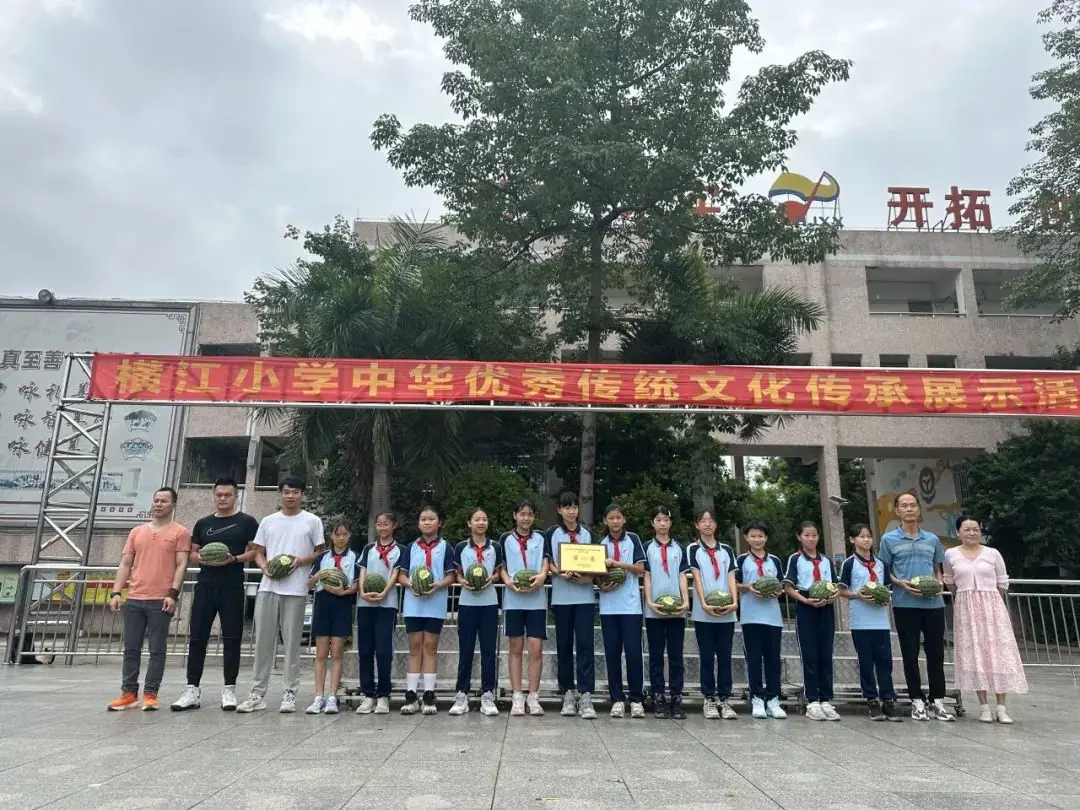【咏善教育 成人成才】横江小学女篮荣获大沥镇小学生篮球赛冠军 第21张 【咏善教育 成人成才】横江小学女篮荣获大沥镇小学生篮球赛冠军 第21张