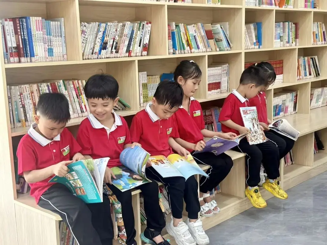“你好!小学”——江门市蓬江区英才成长幼儿园参观小学活动 第18张 “你好!小学”——江门市蓬江区英才成长幼儿园参观小学活动 第18张
