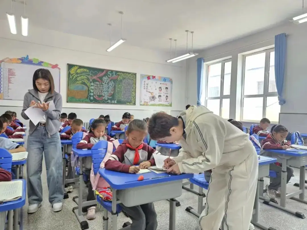 【嘉荫县第二小学】综合抽测促提升 素养提升促成长 第4张 【嘉荫县第二小学】综合抽测促提升 素养提升促成长 第4张