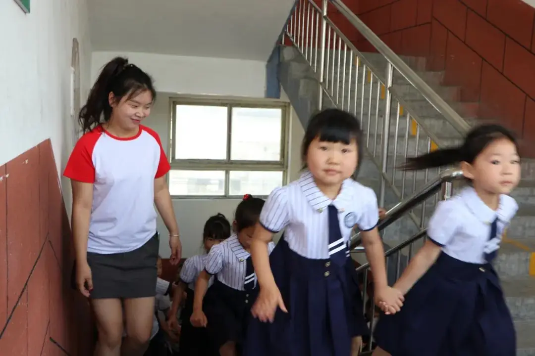 小学初体验、衔接零距离 | 后河镇中心小学邀请后河镇紫金幼儿园开展“幼升小”参观实践活动 第38张 小学初体验、衔接零距离 | 后河镇中心小学邀请后河镇紫金幼儿园开展“幼升小”参观实践活动 第38张