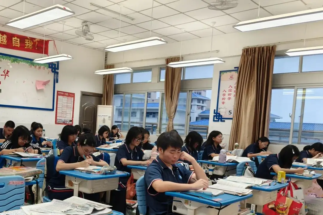 决战高考 奔赴梦想 | 高明实验中学为高三学子送上高考祝福 第13张