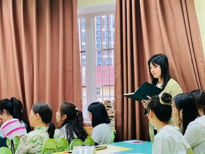 合肥市习友小学盛习友红色文化之班主任智慧论坛 第3期 第13张 合肥市习友小学盛习友红色文化之班主任智慧论坛 第3期 第13张