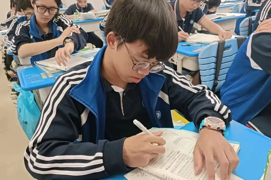 决战高考 奔赴梦想 | 高明实验中学为高三学子送上高考祝福 第8张