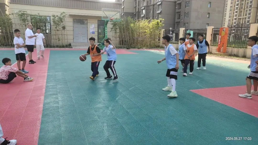 友谊赛,我们是认真的!丨爆台寺小学与实验小学、原曙光二小举行篮球校级友谊联赛 第8张 友谊赛,我们是认真的!丨爆台寺小学与实验小学、原曙光二小举行篮球校级友谊联赛 第8张