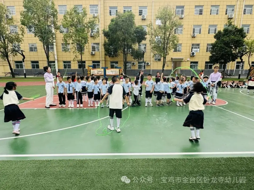 【卧幼~润·童心】温暖小学行  幸福初遇见——卧龙寺幼儿园开展幼小衔接活动之参观小学 第37张