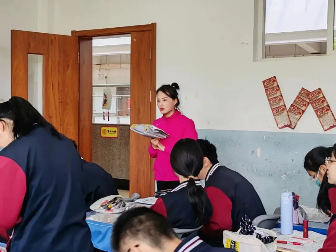 聚焦新中考 蓄力新突破—— 嘉汇中学开展省模后专题教学研讨活动 第49张 聚焦新中考 蓄力新突破—— 嘉汇中学开展省模后专题教学研讨活动 第49张
