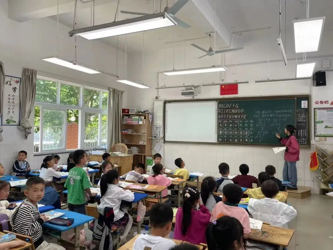 走进小学,体验成长——东钱湖大地幼儿园大班幼小衔接活动花絮-第33张图片-四季读书网