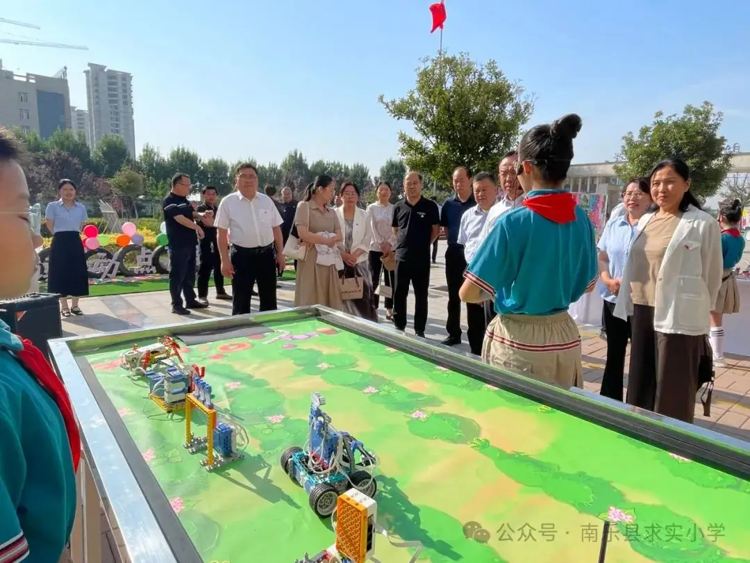 让每一个生命幸福成长——南乐县求实小学第四届学生综合素质暨庆六一文艺汇演 第13张 让每一个生命幸福成长——南乐县求实小学第四届学生综合素质暨庆六一文艺汇演 第13张