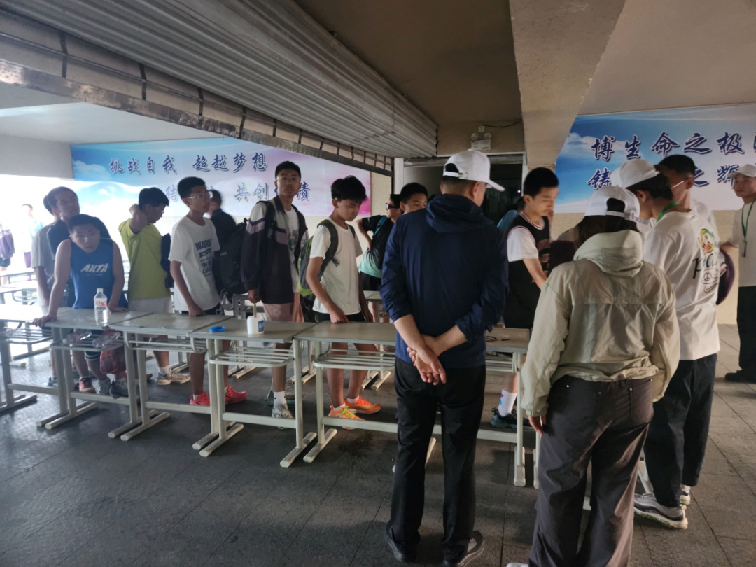 携手中考,志愿同行——我院学生积极参与晋源区中考体测志愿服务 第15张 携手中考,志愿同行——我院学生积极参与晋源区中考体测志愿服务 第15张