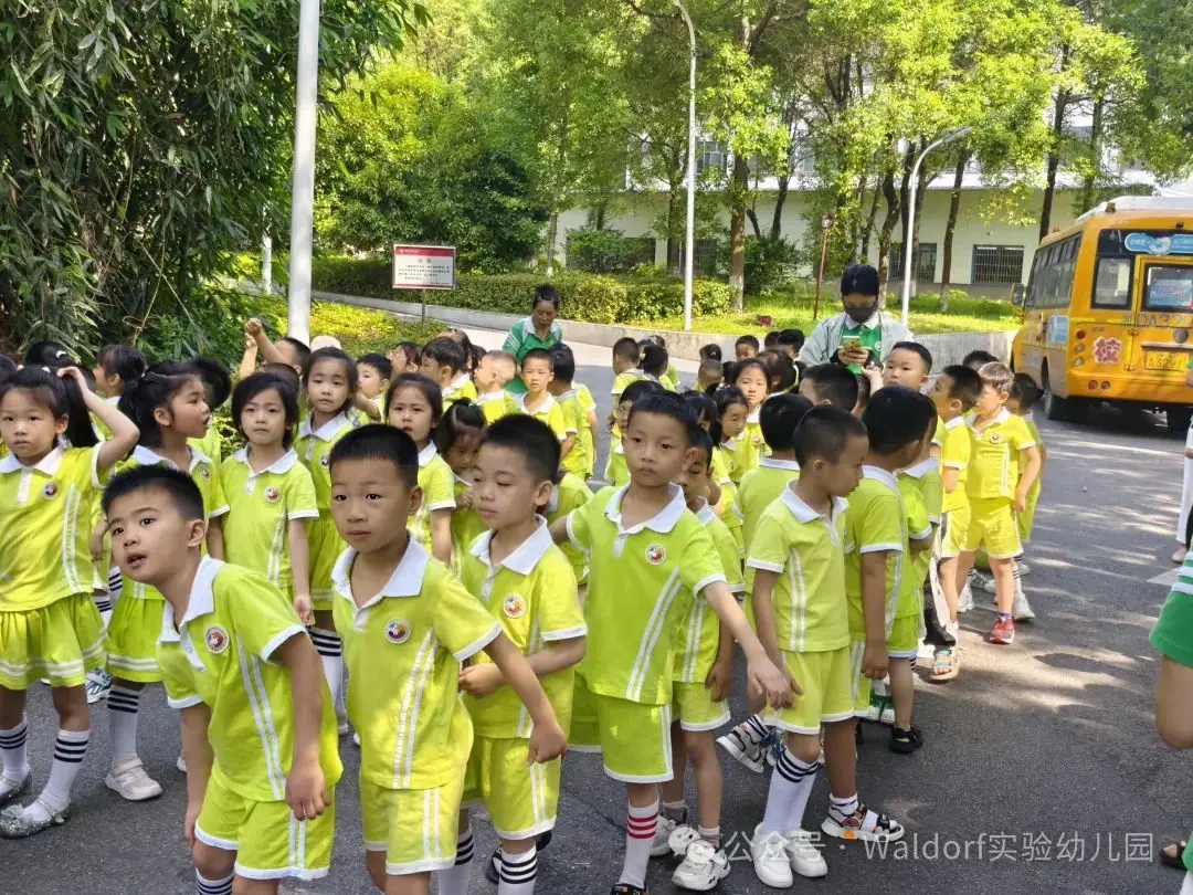 【科学幼小衔接】初探小学 • “幼”见成长——华德瑞幼儿园大班组参观小学活动 第10张