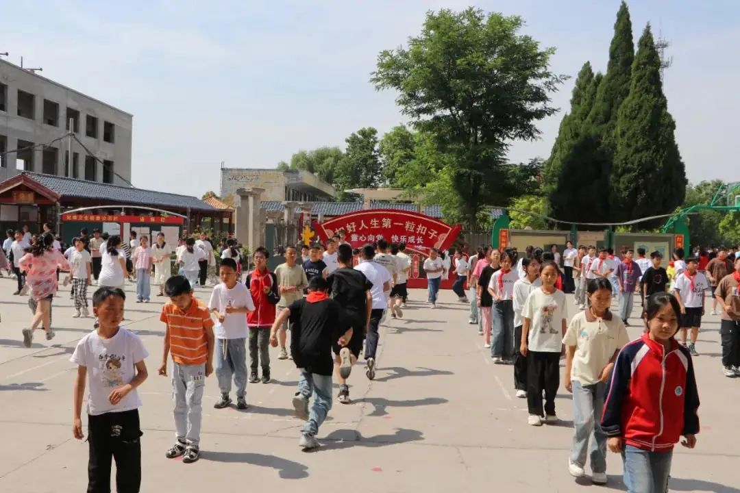 小学初体验、衔接零距离 | 后河镇中心小学邀请后河镇紫金幼儿园开展“幼升小”参观实践活动 第107张 小学初体验、衔接零距离 | 后河镇中心小学邀请后河镇紫金幼儿园开展“幼升小”参观实践活动 第107张