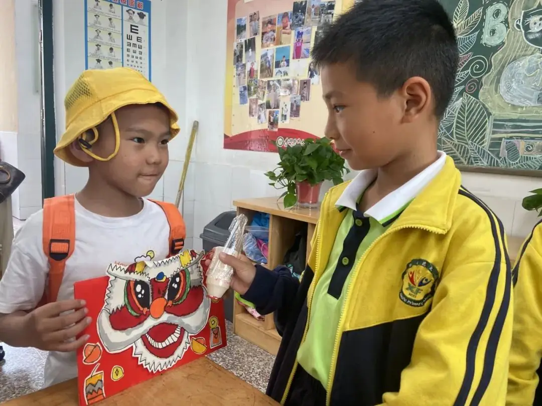 【乐趣课程】初探小学 礼遇成长——西塘丽景幼儿园幼小衔接之走进秀夫小学 第38张 【乐趣课程】初探小学 礼遇成长——西塘丽景幼儿园幼小衔接之走进秀夫小学 第38张