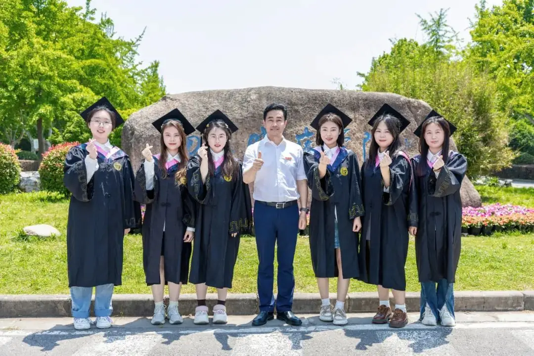 校长说之大爱晓庄|高考倒计时10天,南京晓庄学院校长张志华祝福高考学子-第2张图片-四季读书网 校长说之大爱晓庄|高考倒计时10天,南京晓庄学院校长张志华祝福高考学子-第2张图片-四季读书网