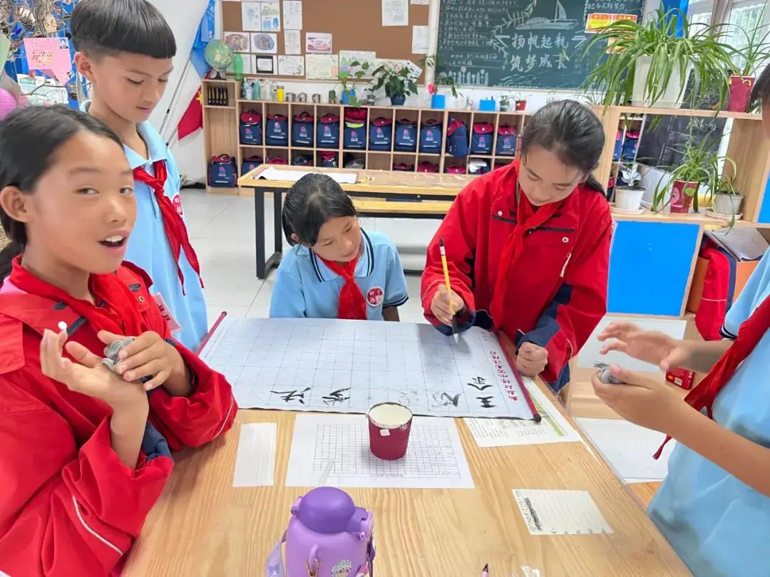 我们是这样一所小学,你想来上吗? 第23张 我们是这样一所小学,你想来上吗? 第23张