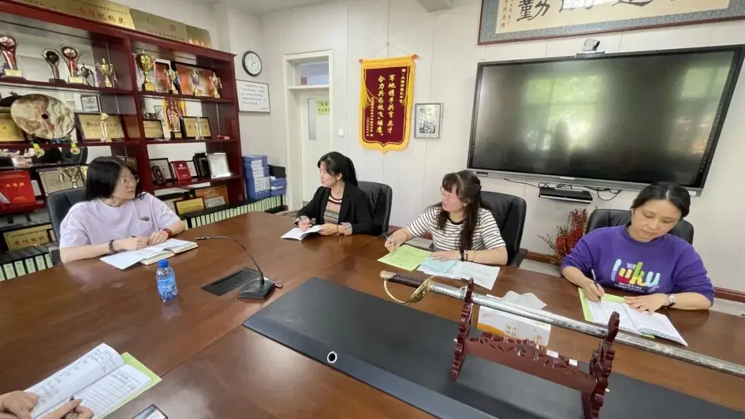 聚焦新中考 蓄力新突破—— 嘉汇中学开展省模后专题教学研讨活动 第71张 聚焦新中考 蓄力新突破—— 嘉汇中学开展省模后专题教学研讨活动 第71张