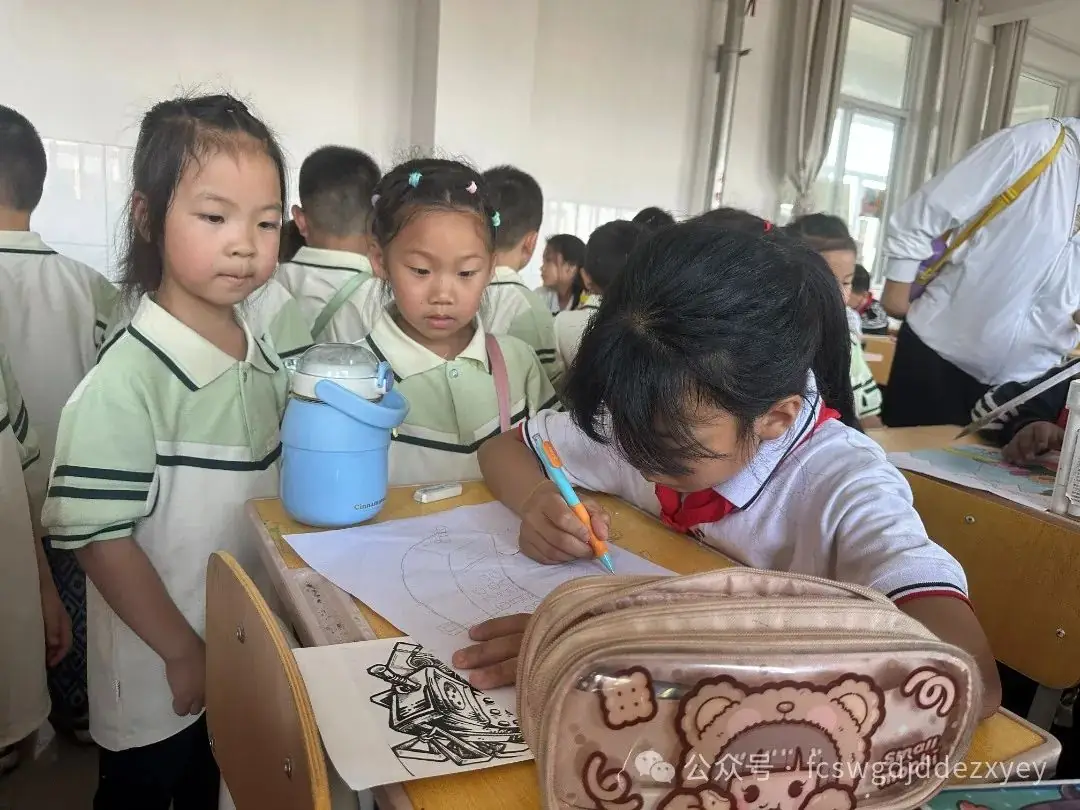 【小学初体验,衔接共成长】王瓜店街道第二中心幼儿园开展“守护育幼底线,成就美好童年”幼小衔接活动 第76张 【小学初体验,衔接共成长】王瓜店街道第二中心幼儿园开展“守护育幼底线,成就美好童年”幼小衔接活动 第76张
