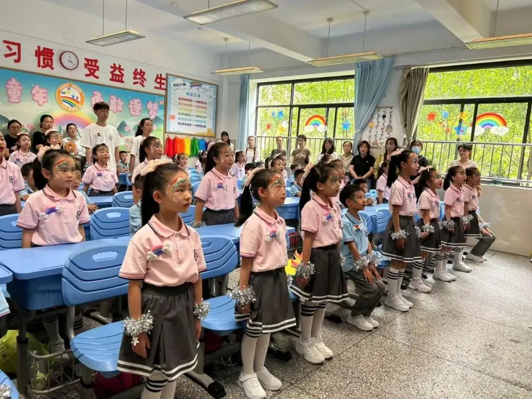 盘龙区金康园小学教育集团一年级班级文化大赛:以文润心 共建爱的理想“家” 第5张 盘龙区金康园小学教育集团一年级班级文化大赛:以文润心 共建爱的理想“家” 第5张